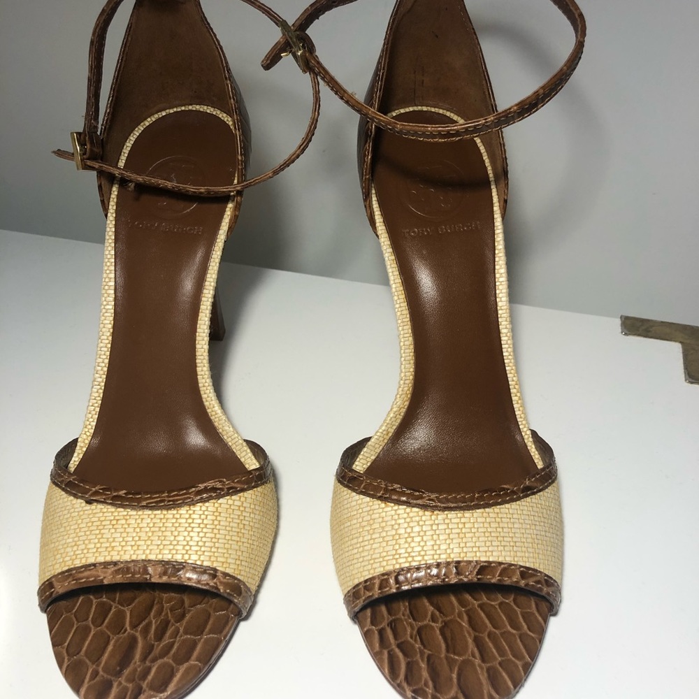 Tory Burch high heel open toe sandal size 9.5